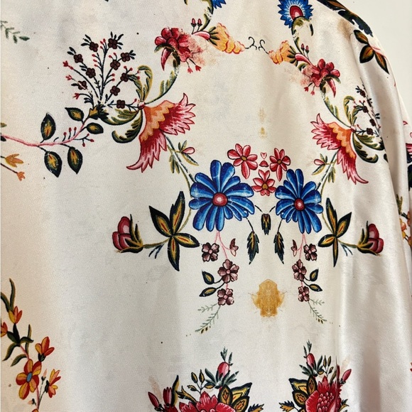 Zara Women's Floral Satin Kimono Robe - Cream and Multicolor - Picture 3 of 10